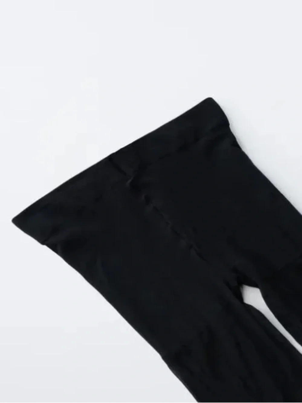 NWT. Zara Girls Black Microfiber Tights. Size 10-12 years.
